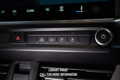 Volkswagen Transporter 2.0 T32 150ps Auto 4Motion Panel Van LWB - N5133