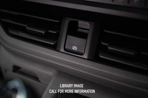 Volkswagen Transporter 2.0 T32 150ps Auto 4Motion Panel Van LWB - N5133