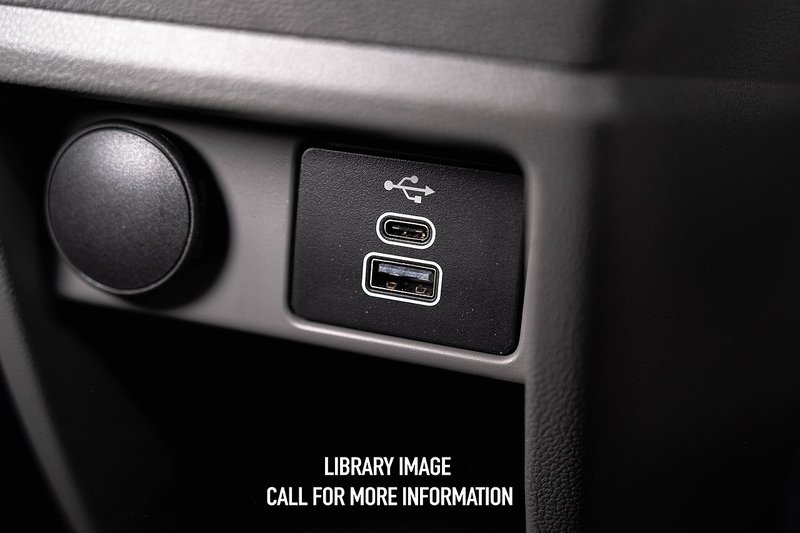 Volkswagen Transporter 2.0 T32 150ps Auto 4Motion Panel Van LWB - N5133