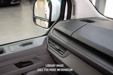 Volkswagen Transporter 2.0 T32 150ps Auto 4Motion Panel Van LWB - N5133