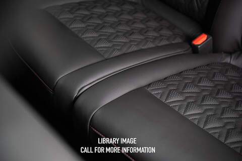 Volkswagen Transporter 2.0 T32 150ps Auto 4Motion Panel Van LWB - N5133