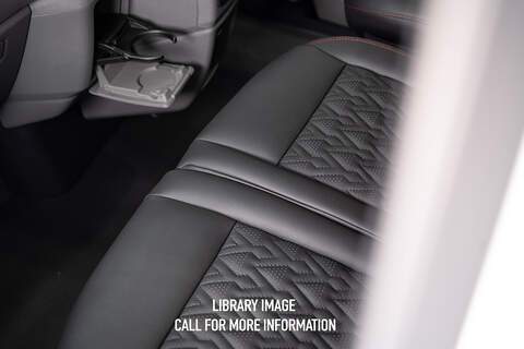 Volkswagen Transporter 2.0 T32 150ps Auto 4Motion Panel Van LWB - N5133