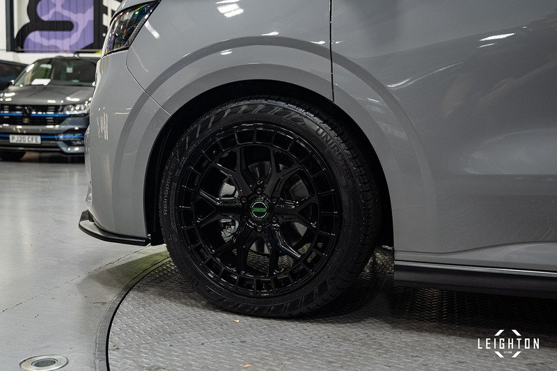 Volkswagen Transporter 2.0 - Large 18