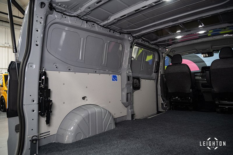 Volkswagen Transporter 2.0 - Large 23