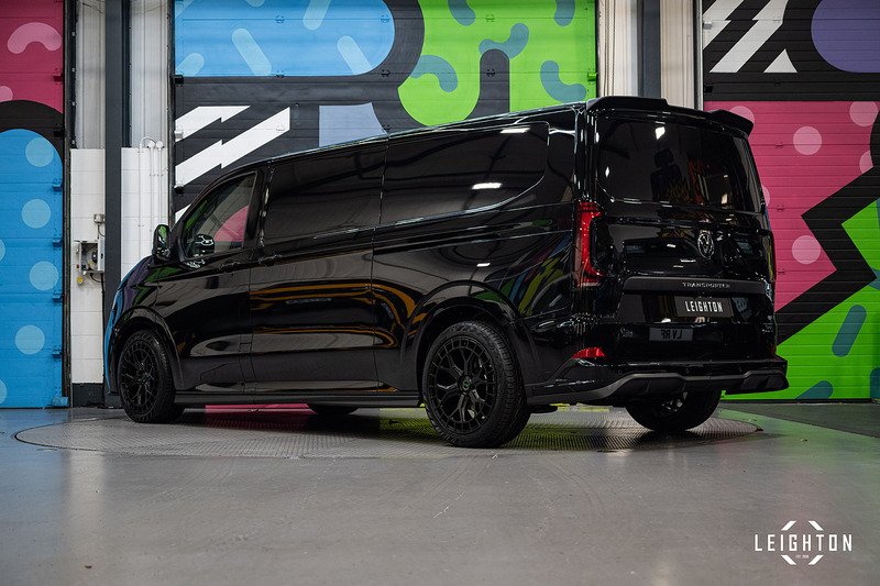 Volkswagen Transporter 2.0 - Large 4