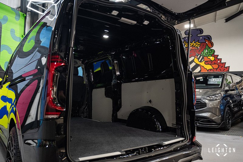 Volkswagen Transporter 2.0 - Large 17