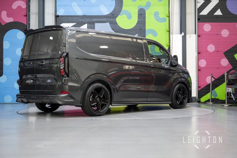 Ford Transit Custom 2.5 320 232ps Auto PHEV Panel Van L1 - N6068