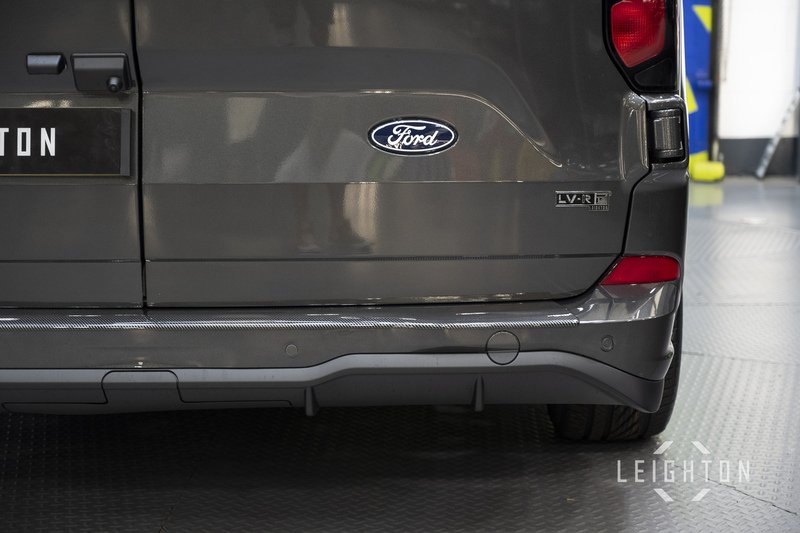 Ford Transit Custom 2.5 320 232ps Auto PHEV Panel Van L1 - N6068
