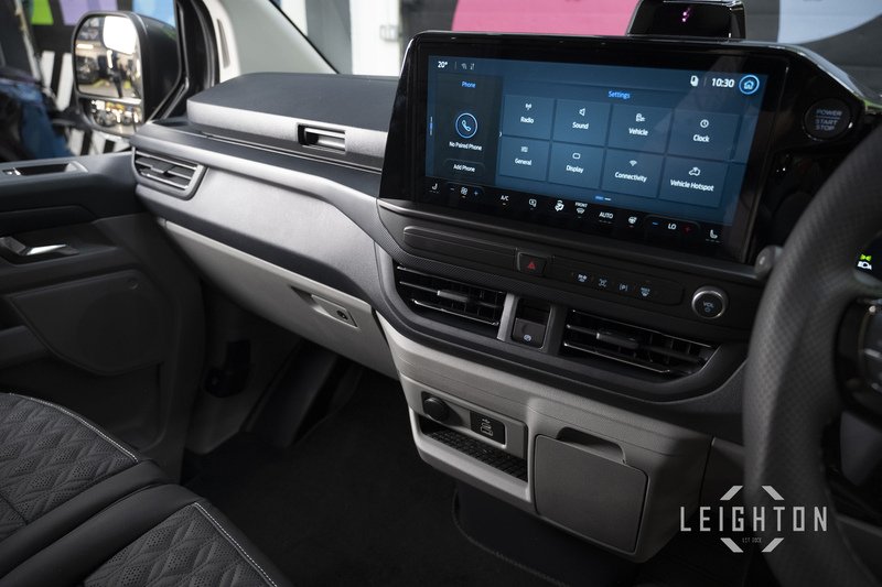 Ford Transit Custom 2.5 320 232ps Auto PHEV Panel Van L1 - N6068