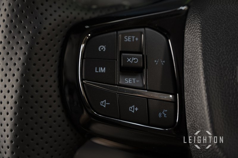 Ford Transit Custom 2.5 320 232ps Auto PHEV Panel Van L1 - N6068