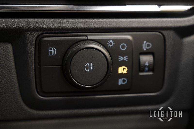 Ford Transit Custom 2.5 320 232ps Auto PHEV Panel Van L1 - N6068