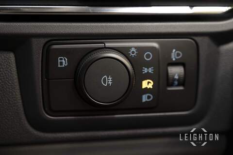 Ford Transit Custom 2.5 320 232ps Auto PHEV Panel Van L1 - N6068