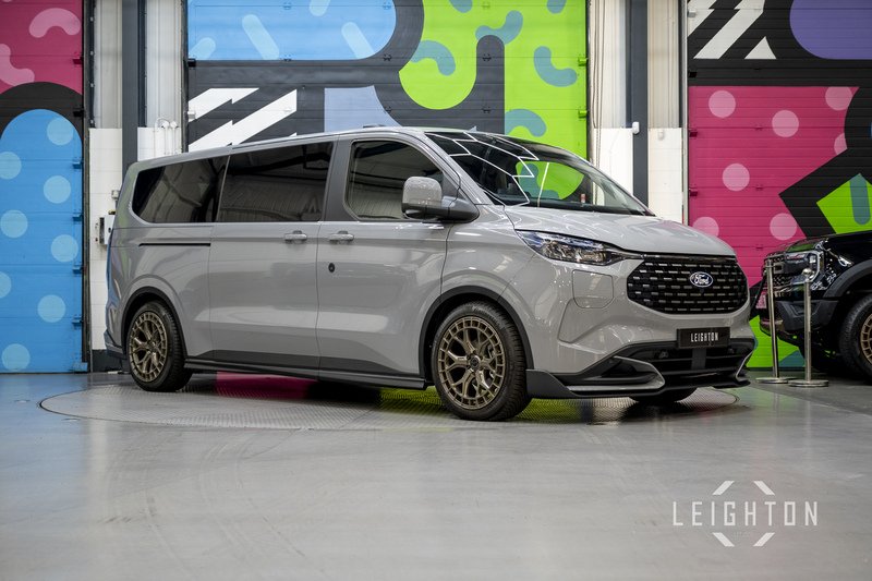 Ford Tourneo Custom 2.5 340 232ps Auto PHEV Tourneo L2 - N6069