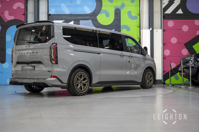 Ford Tourneo Custom 2.5 340 232ps Auto PHEV Tourneo L2 - N6069