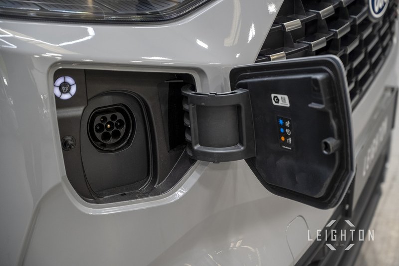 Ford Tourneo Custom 2.5 340 232ps Auto PHEV Tourneo L2 - N6069