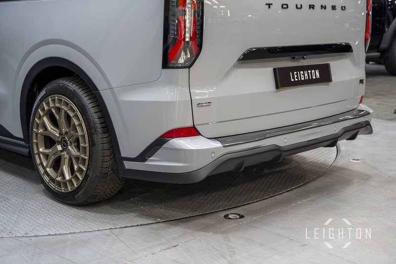 Ford Tourneo Custom 2.5 340 232ps Auto PHEV Tourneo L2 - N6069