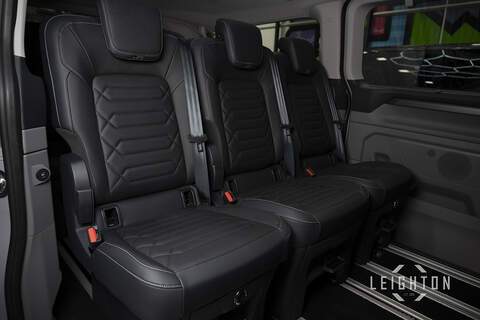 Ford Tourneo Custom 2.5 340 232ps Auto PHEV Tourneo L2 - N6069