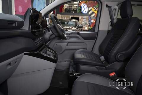Ford Tourneo Custom 2.5 340 232ps Auto PHEV Tourneo L2 - N6069