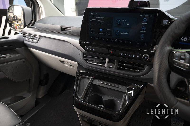 Ford Tourneo Custom 2.5 340 232ps Auto PHEV Tourneo L2 - N6069