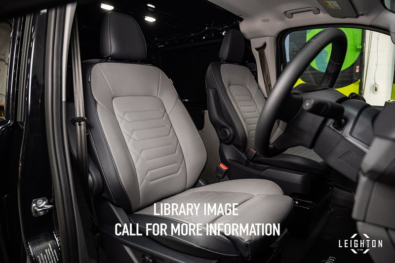 Volkswagen Transporter 2.0 - Large 24