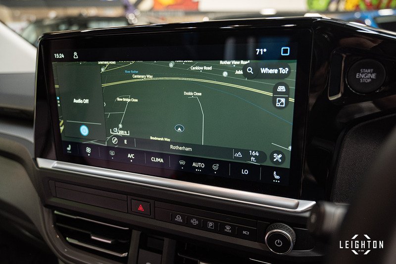 Volkswagen Transporter 2.0 - Large 28