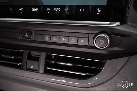 Volkswagen Transporter  - N6069