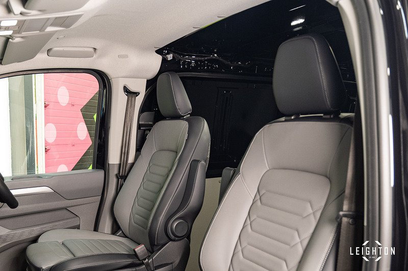 Volkswagen Transporter 2.0 - Large 22