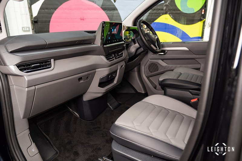 Volkswagen Transporter 2.0 - Large 23