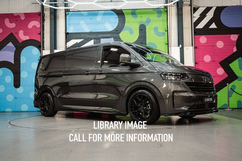 Volkswagen Transporter T7 T32 LWB 2.0BiTDI 150PS AUTO 4MOTION Panel Van LV-R  Pack Midnight Black
