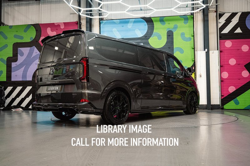 Volkswagen Transporter 2.0 - Large 6