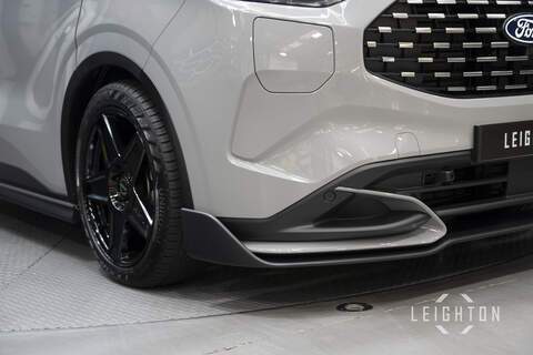 Ford Tourneo Custom 2.5 340 232ps Auto PHEV Tourneo L2 - N6071
