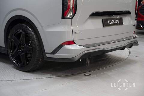 Ford Tourneo Custom 2.5 340 232ps Auto PHEV Tourneo L2 - N6071