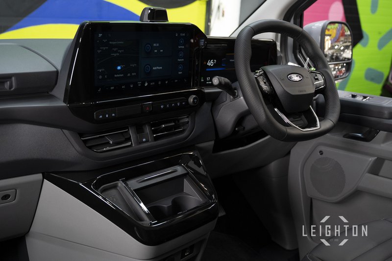 Ford Tourneo Custom 2.5 340 232ps Auto PHEV Tourneo L2 - N6071