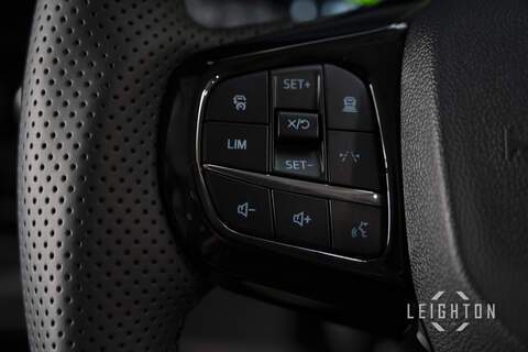 Ford Tourneo Custom 2.5 340 232ps Auto PHEV Tourneo L2 - N6071