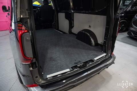 Volkswagen Transporter 2.0 T32 Diesel 150ps Auto 4Motion Panel Van LWB - N5134