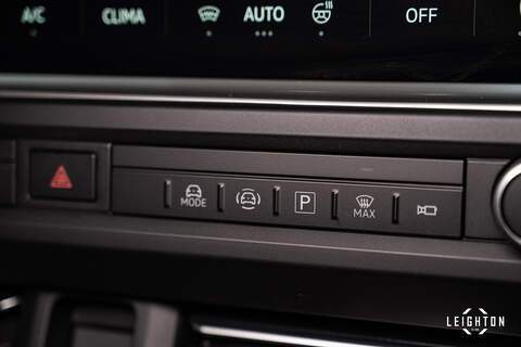 Volkswagen Transporter 2.0 T32 Diesel 150ps Auto 4Motion Panel Van LWB - N5134