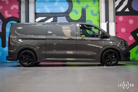 Volkswagen Transporter 2.0 T32 Diesel 150ps Auto 4Motion Panel Van LWB - N5134