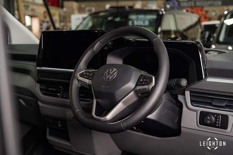 Volkswagen Transporter 2.0 T32 Diesel 150ps Auto 4Motion Panel Van LWB - N5132