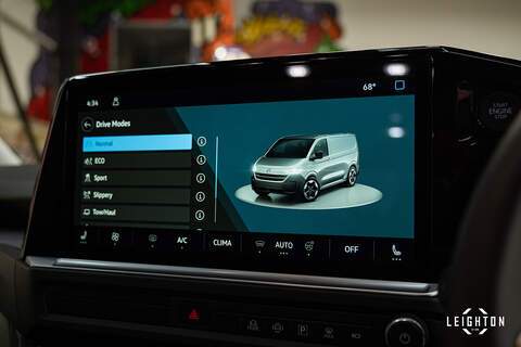 Volkswagen Transporter 2.0 T32 Diesel 150ps Auto 4Motion Panel Van LWB - N5132