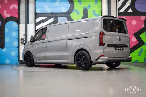 Volkswagen Transporter 2.0 T32 Diesel 150ps Auto 4Motion Panel Van LWB - N5132