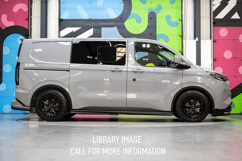 Ford Transit Custom 2.5 320 Duratec PHEV 232ps Limited Auto Double Cab L1 H1 Euro 6 LV-RF™ Pack Grey Matter - N6074