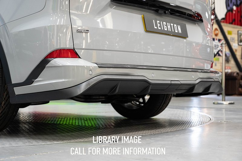 Ford Transit Custom 2.5 320 Duratec PHEV 232ps Limited Auto Double Cab L1 H1 Euro 6 LV-RF™ Pack Grey Matter - N6074