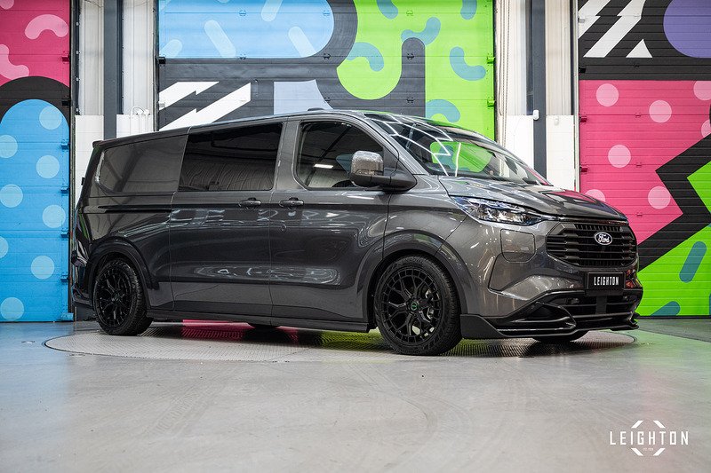Ford Transit Custom 2.5 320 Duratec PHEV 232ps Limited Auto Double Cab L2 H1 Euro 6 LV-RF™ Pack Magnetic Grey