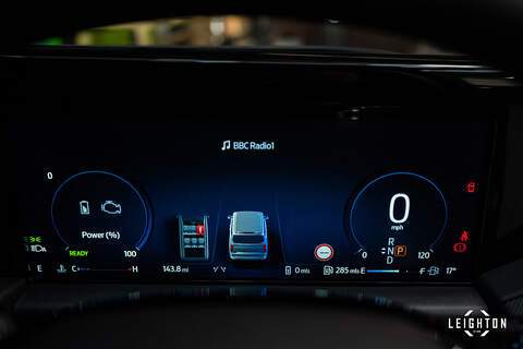 Ford Transit Custom 2.5 320 PHEV 232ps Auto Double Cab L2 H1 - N5211