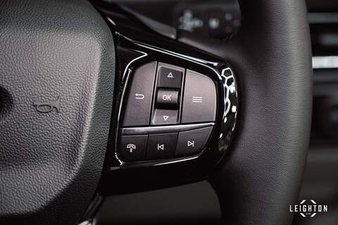 Ford Transit Custom 2.0 320 EcoBlue Diesel 136PS Limited Auto L2 H1 - N5186