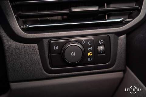 Ford Transit Custom 2.5 320 PHEV 232ps Auto Double Cab L1 H1 - N6085