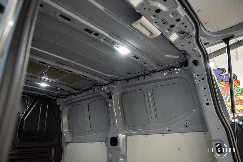 Volkswagen Transporter 2.0 - Large 23