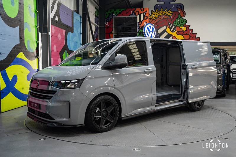 Volkswagen Transporter 2.0 - Large 11