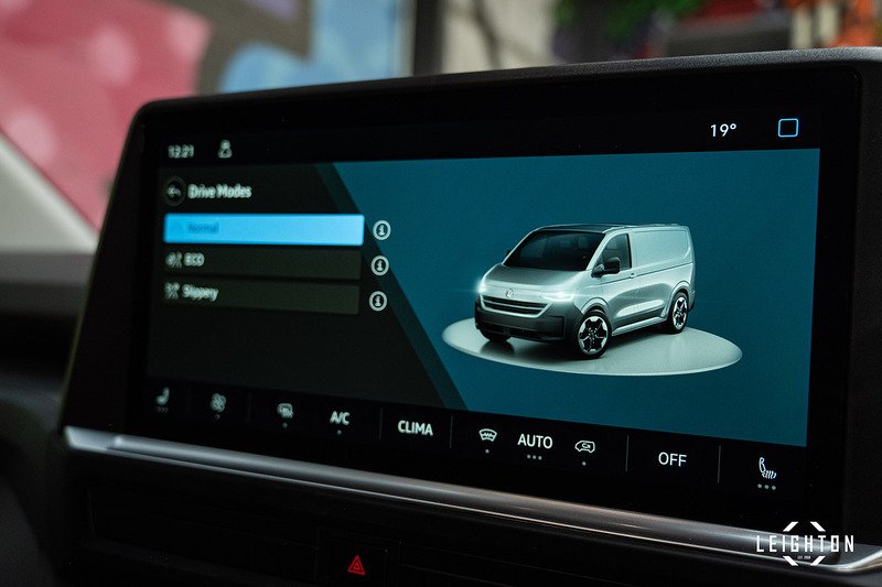 Volkswagen Transporter 2.0 - Large 41