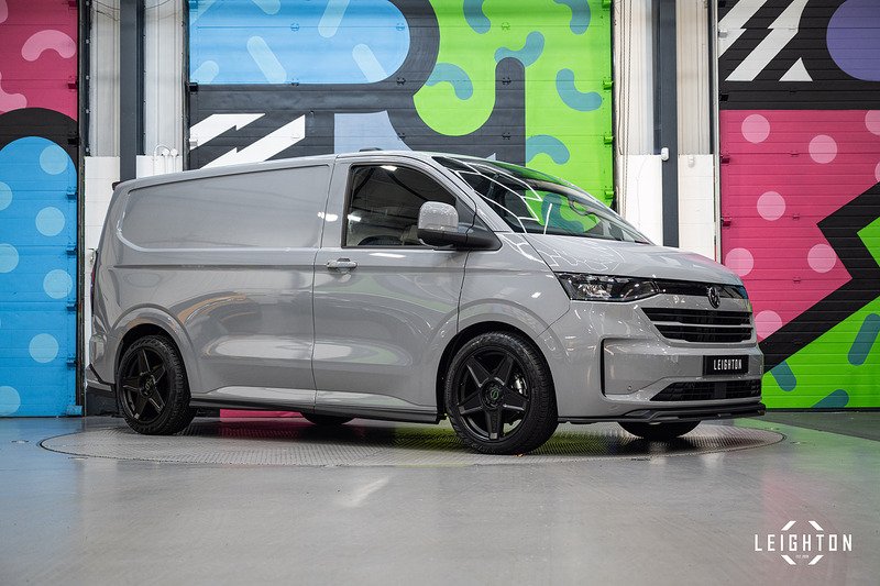 Volkswagen Transporter T7 T28 SWB 2.0BiTDI 110PS AUTO Panel Van LV Pack Stone Grey